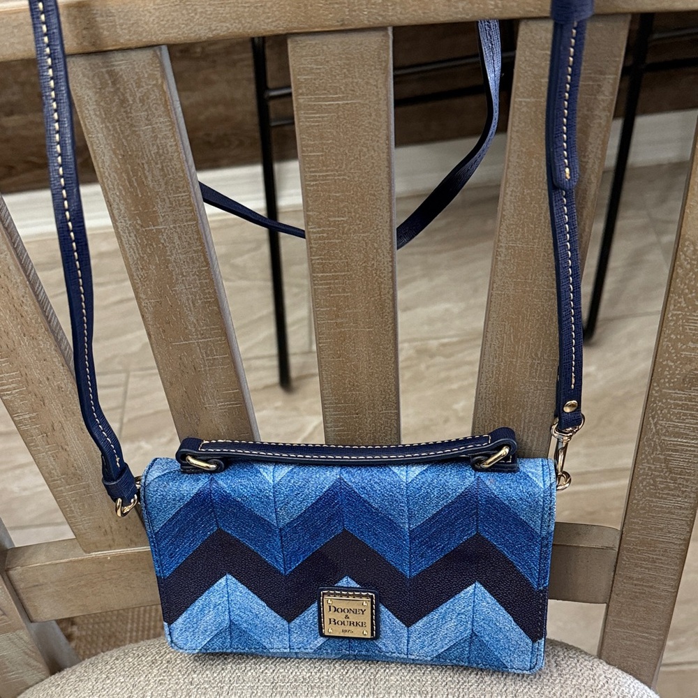 Dooney & Bourke Chevron Crossbody Bag in Blue and Black - Picture 3 of 9